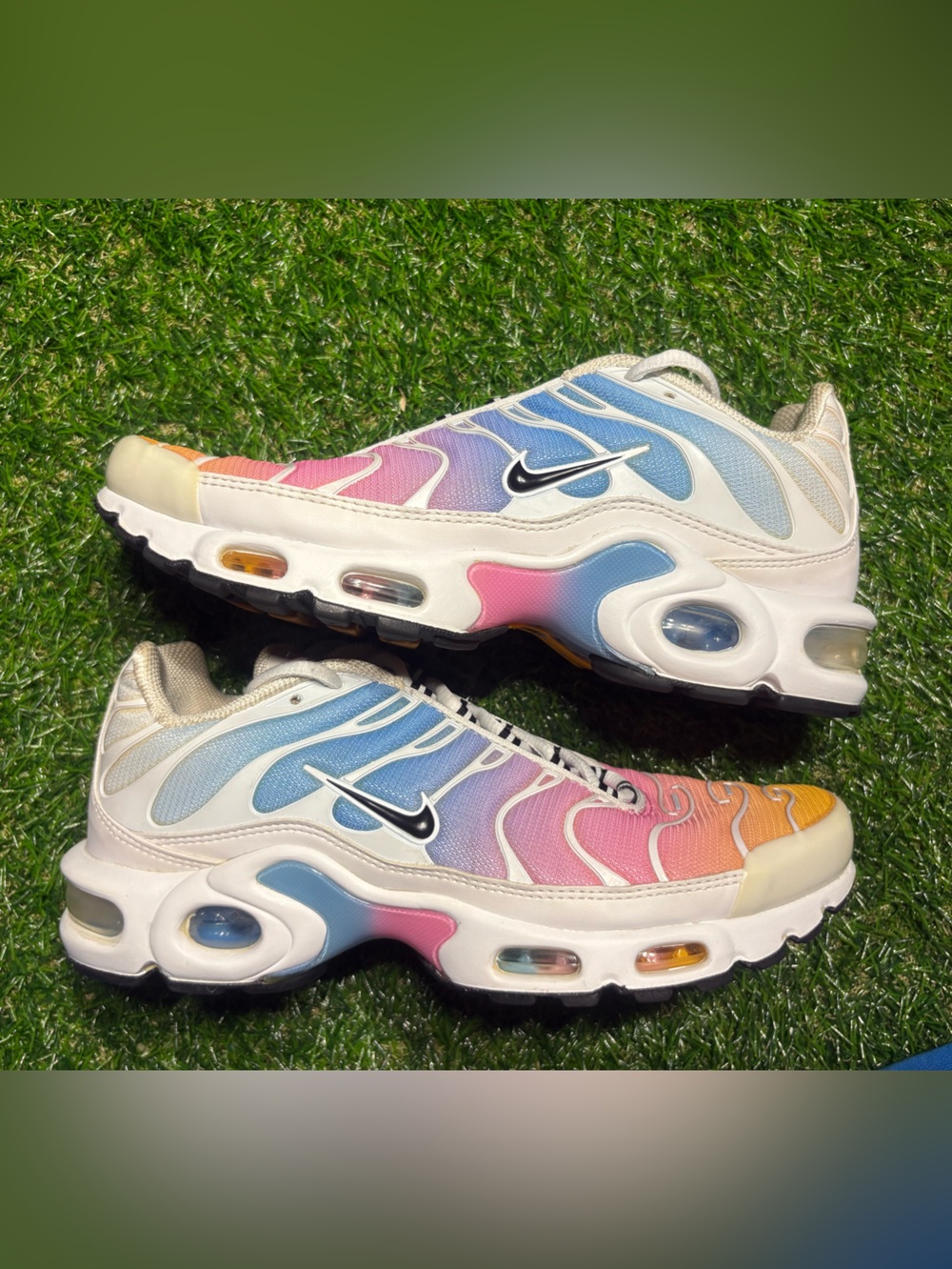 Nike Kids Gradient Air Max-Style Sneaker - Pink, Blue, Yellow